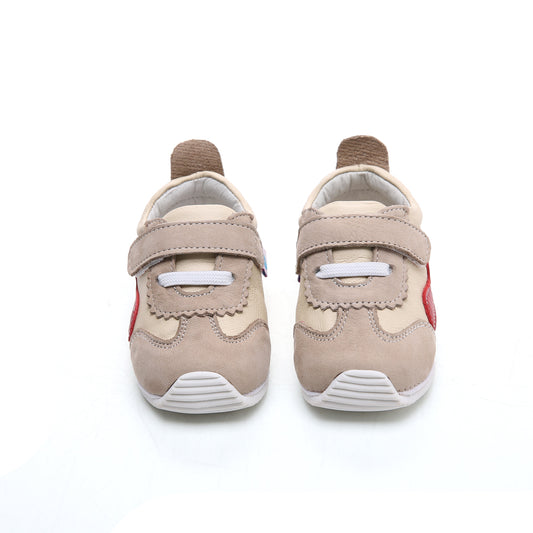 Fast Flyers Kids' Sneakers, Breathable Baby Shoes. The Fast Flyers kids' sneakers are lightweight, comfortable shoes for toddlers. Soft leather, non-slip sole, and breathable lining for active play.