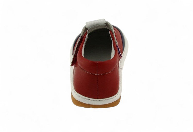 Leather kids sandals