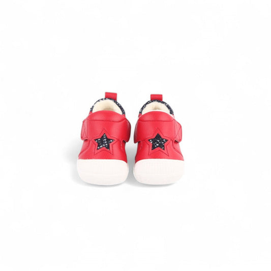 Little stars deserve big comfort! Rockstar Style soft lined kids shoes for active play. They're perfect for playdates and made for everyday toddler adventures.