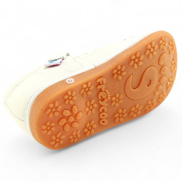 genuine leather and breathable materials