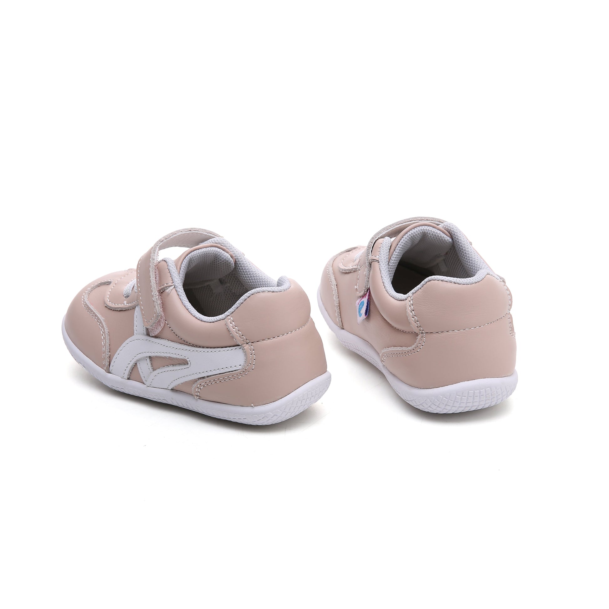 Adventure shoes for kids and toddlers