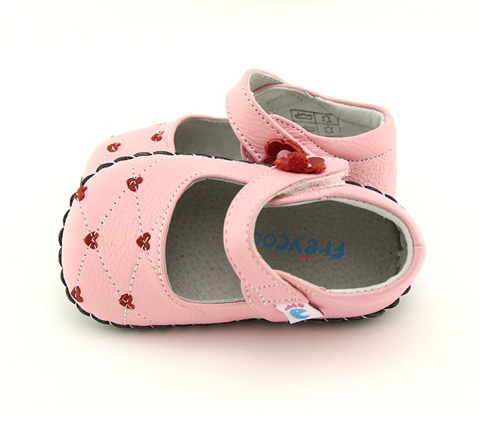 Heart Hoppers Kids’ Shoes for toddlers with cute little red hearts and easy Velcro, Mary Janes made from soft leather for first walkers