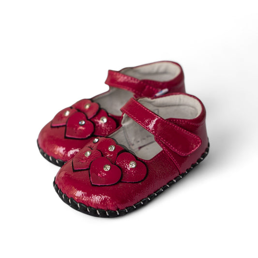 Red Lily Leaps Girls’ Mary Janes made from genuine soft leather with easy Velcro straps. 
