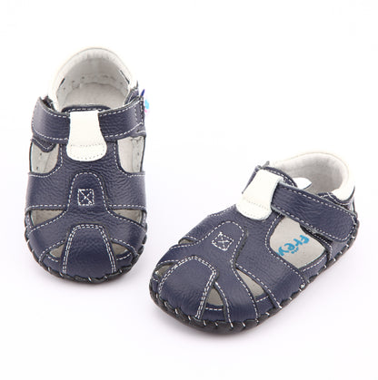 Mini Mountaineer Kids' Sandals for little boys, toddlers and babies, ideal for first walkers