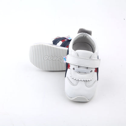 Tiny Treads Kids’ Sneakers Stylish Toddler First Walkers in white 